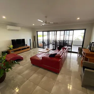  Apartment Harbour View Luxury